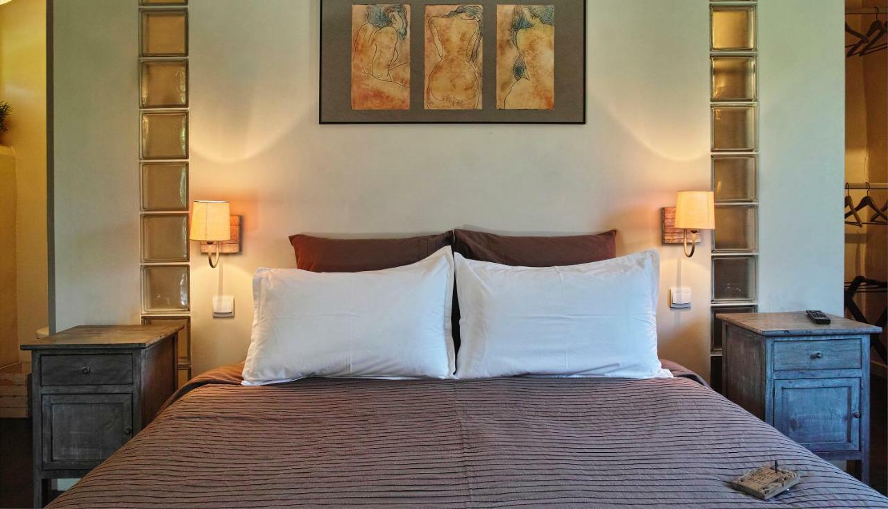 Bed and Breakfast Le Moulin De Picaud Grans Экстерьер фото