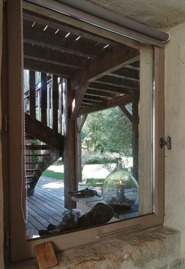 Bed and Breakfast Le Moulin De Picaud Grans Экстерьер фото